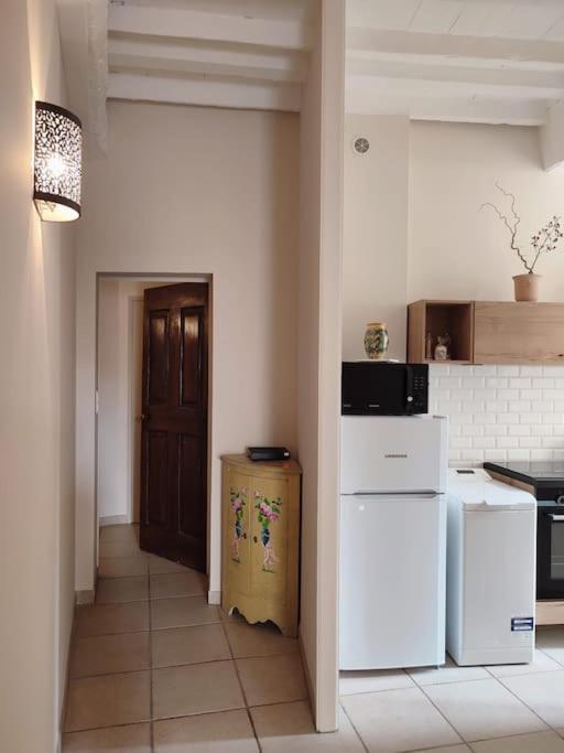 Uzes Centre Quartiers Des Arts Charme De L'Ancien Apartman Kültér fotó