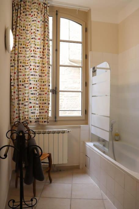 Uzes Centre Quartiers Des Arts Charme De L'Ancien Apartman Kültér fotó